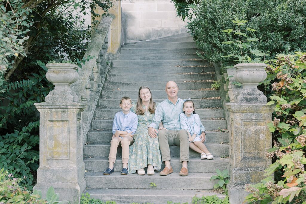Family Photos in Bishop's Garden